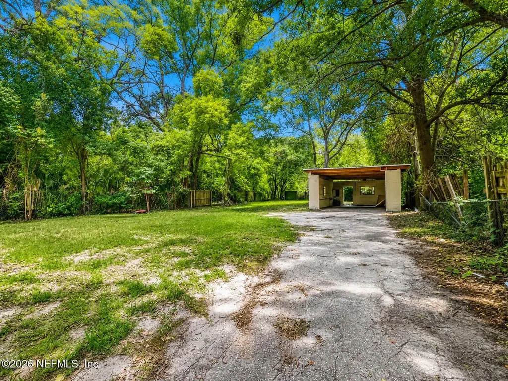 957 Odessa Drive E Jacksonville FL 32254