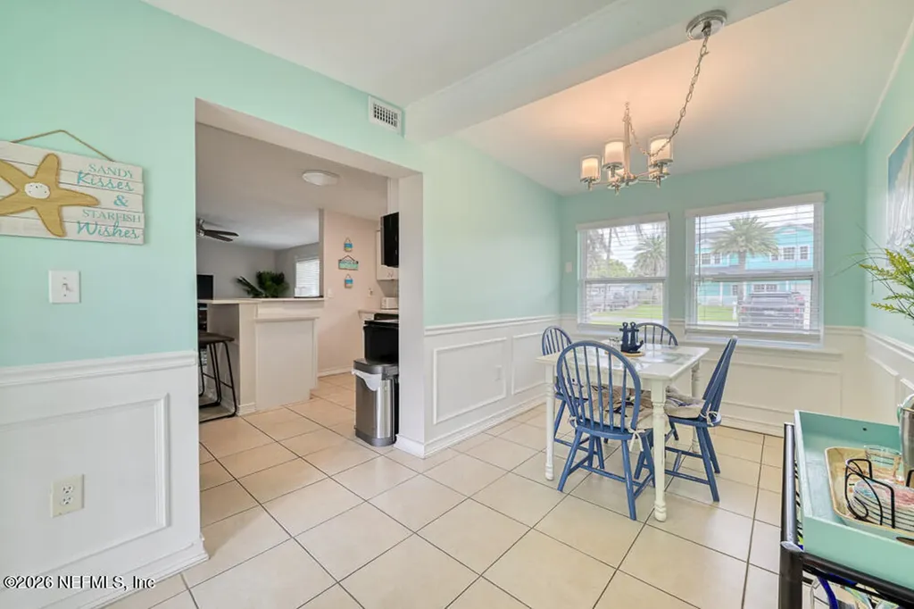 827 4th Avenue N Jacksonville Beach FL 32250