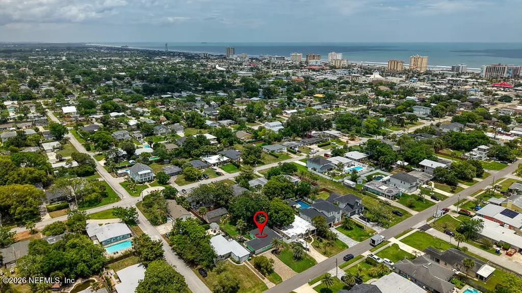 827 4th Avenue N Jacksonville Beach FL 32250