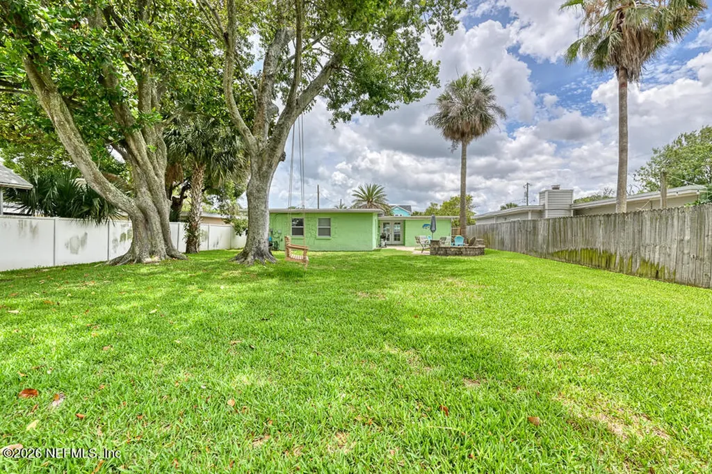 827 4th Avenue N Jacksonville Beach FL 32250