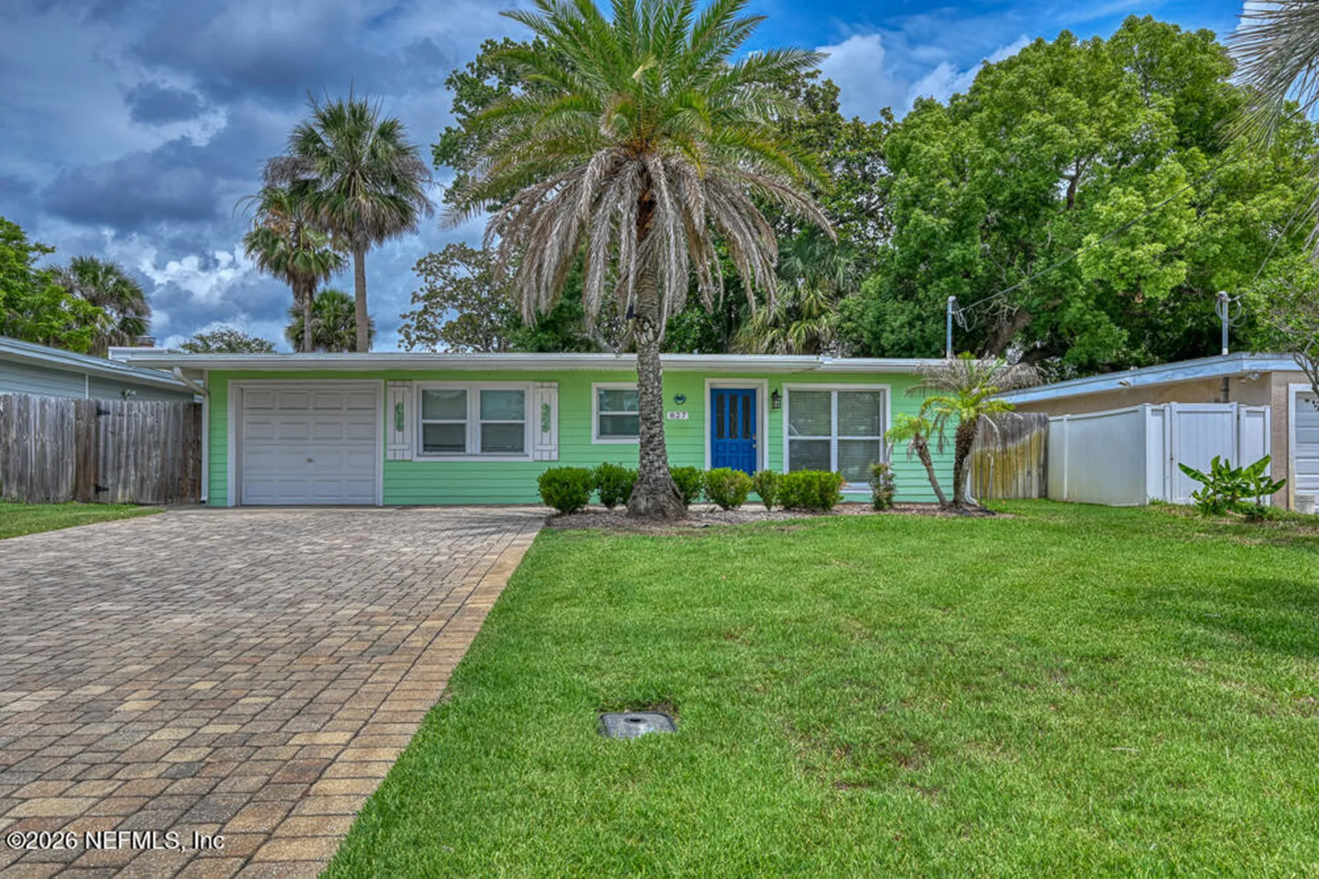 827 4th Avenue N Jacksonville Beach FL 32250