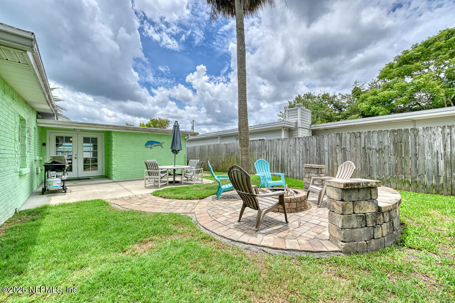 827 4th Avenue N Jacksonville Beach FL 32250
