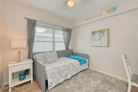 827 4th Avenue N Jacksonville Beach FL 32250