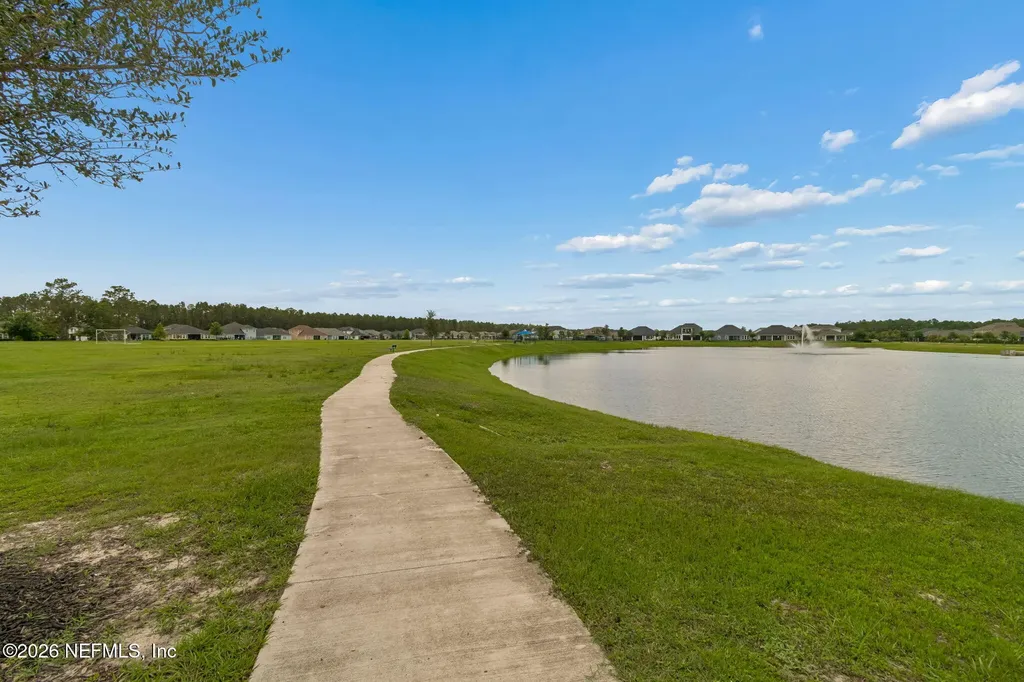 1009 Oakland Hills Avenue Middleburg FL 32068