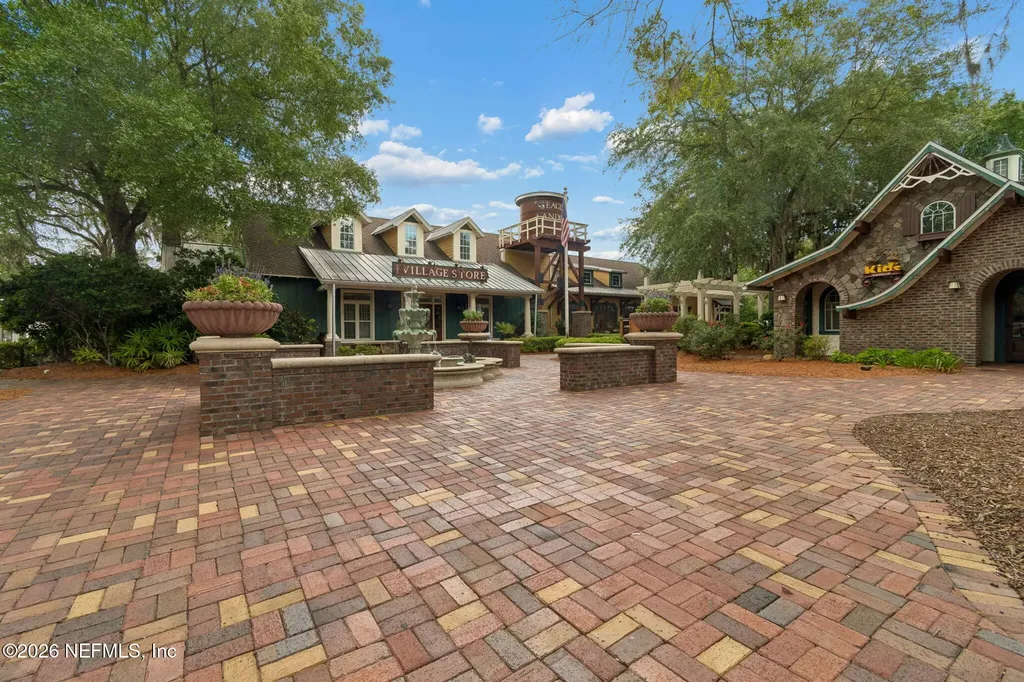 1009 Oakland Hills Avenue Middleburg FL 32068
