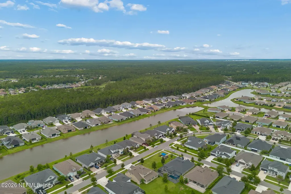 1009 Oakland Hills Avenue Middleburg FL 32068