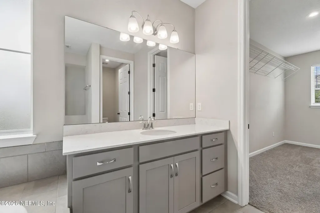 1009 Oakland Hills Avenue Middleburg FL 32068