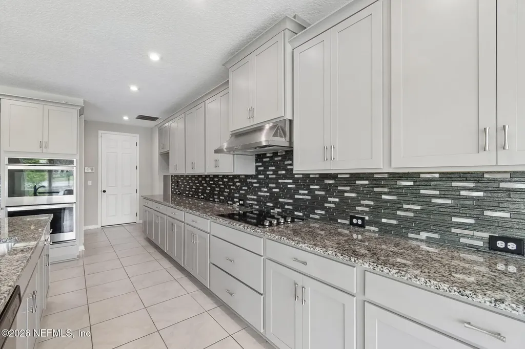 1009 Oakland Hills Avenue Middleburg FL 32068
