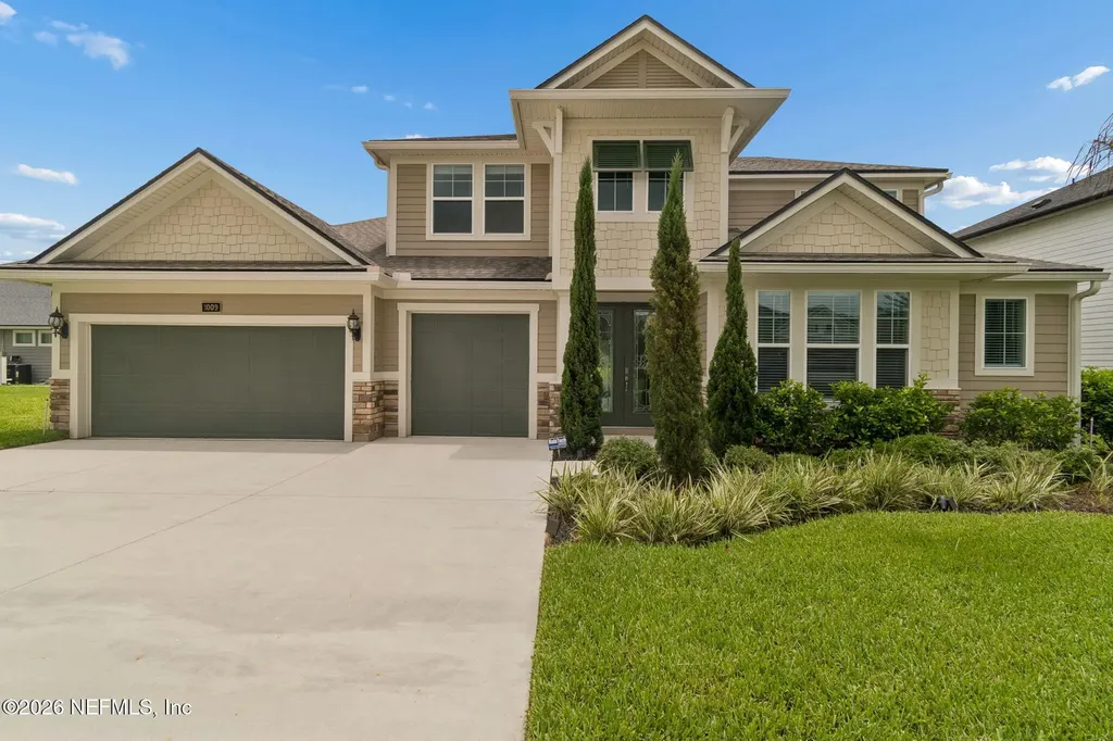 1009 Oakland Hills Avenue Middleburg FL 32068