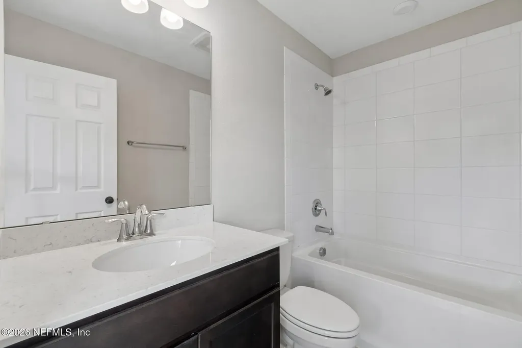 1009 Oakland Hills Avenue Middleburg FL 32068