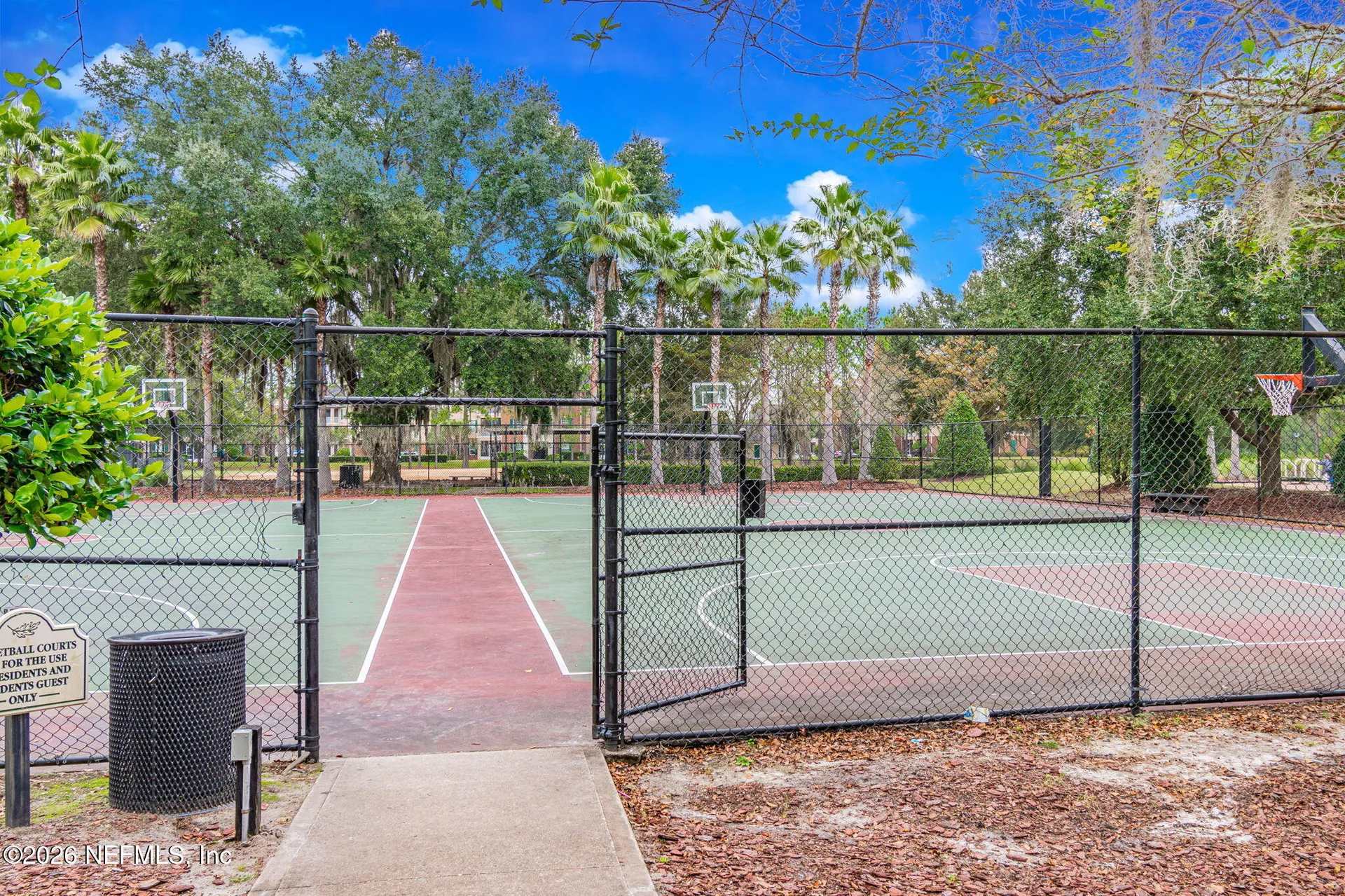 1009 Oakland Hills Avenue Middleburg FL 32068