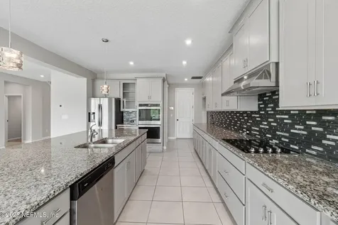 1009 Oakland Hills Avenue Middleburg FL 32068