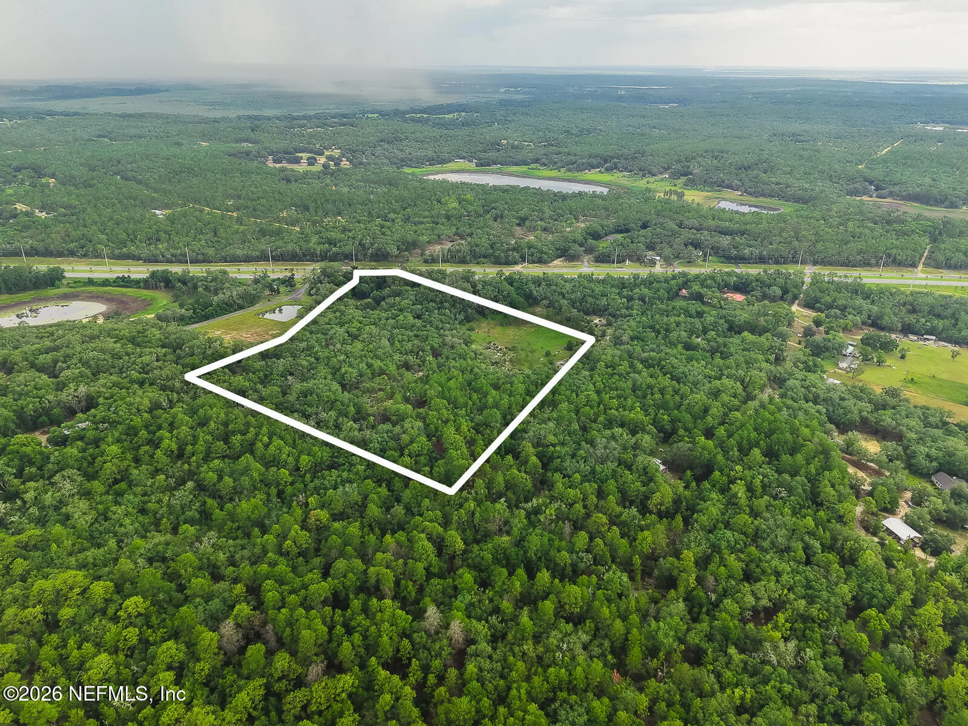 1643 State Road 20 Hawthorne FL 32640