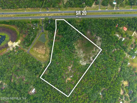 1643 State Road 20 Hawthorne FL 32640
