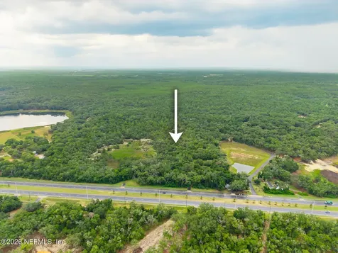 1643 State Road 20 Hawthorne FL 32640