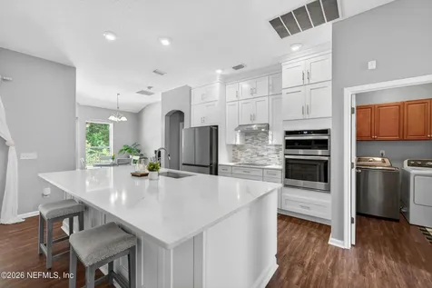 885 Corsica Lane Jacksonville FL 32218