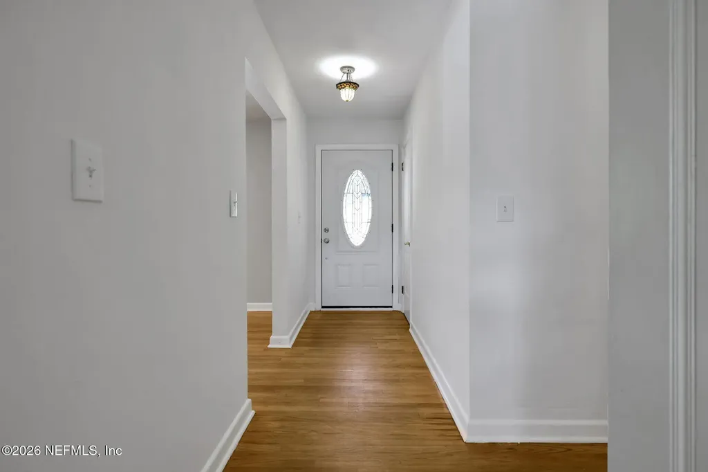 10121 Lakeview Road W Jacksonville FL 32225