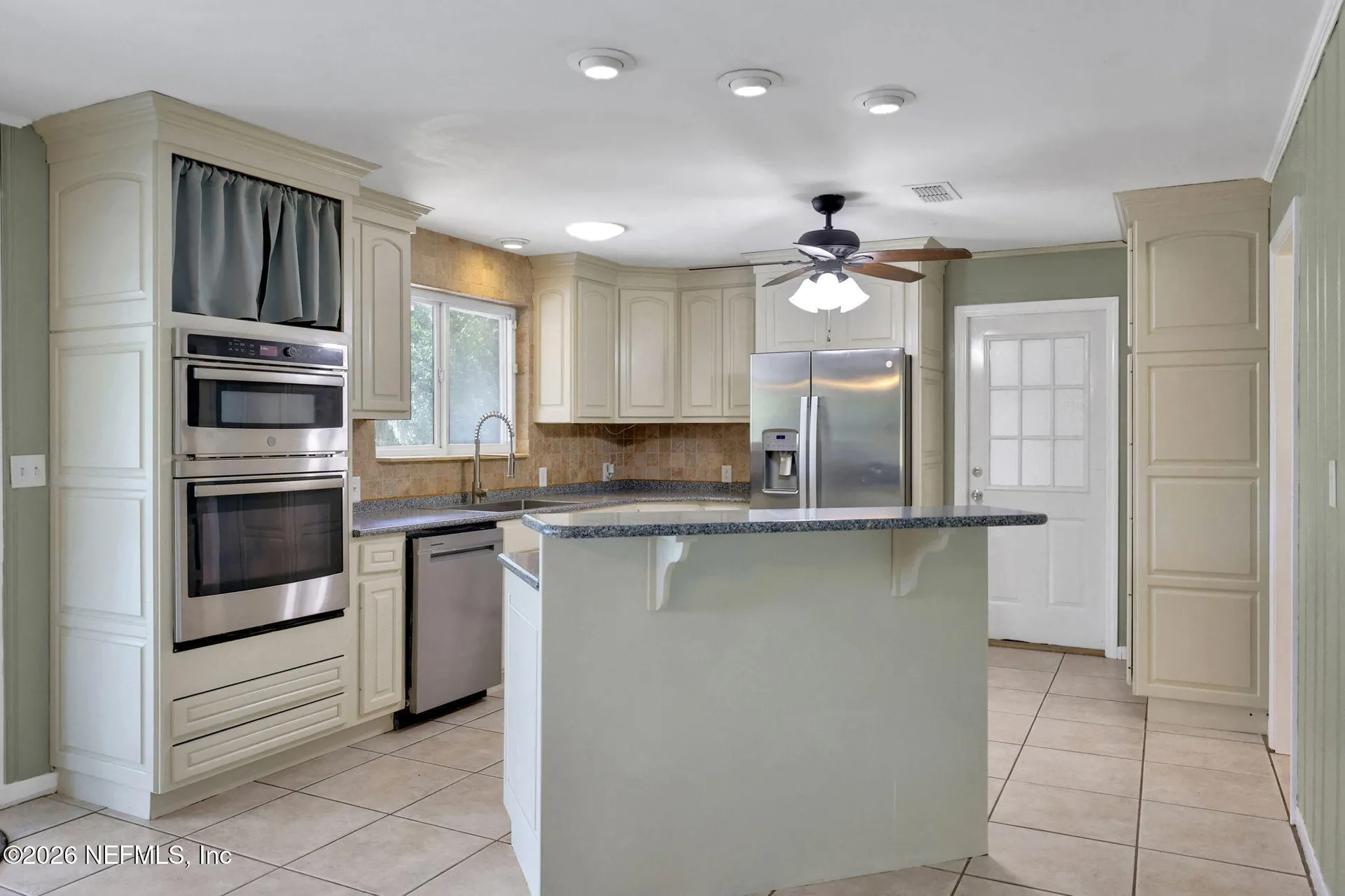 10121 Lakeview Road W Jacksonville FL 32225
