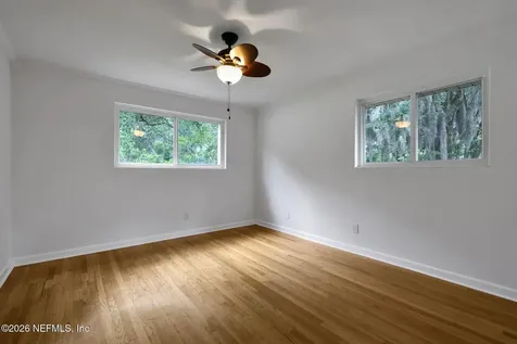 10121 Lakeview Road W Jacksonville FL 32225