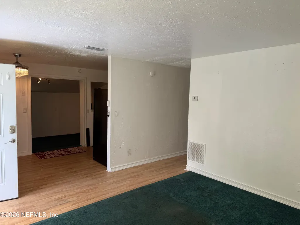 4104 Leonard Circle E Jacksonville FL 32209