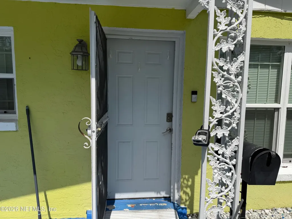 4104 Leonard Circle E Jacksonville FL 32209