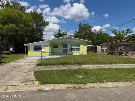 4104 Leonard Circle E Jacksonville FL 32209