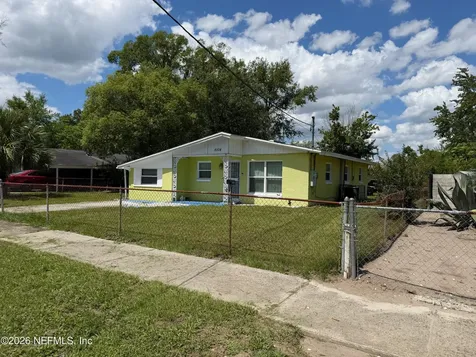 4104 Leonard Circle E Jacksonville FL 32209