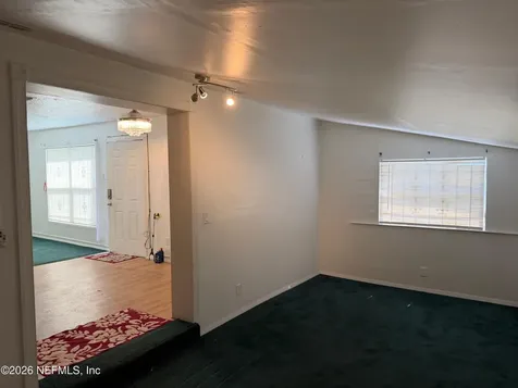 4104 Leonard Circle E Jacksonville FL 32209