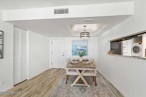 1601 Ocean Drive S Jacksonville Beach FL 32250