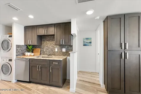 1601 Ocean Drive S Jacksonville Beach FL 32250