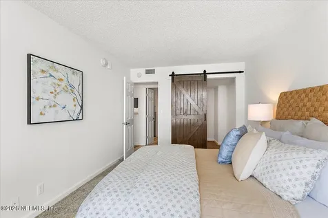 1601 Ocean Drive S Jacksonville Beach FL 32250