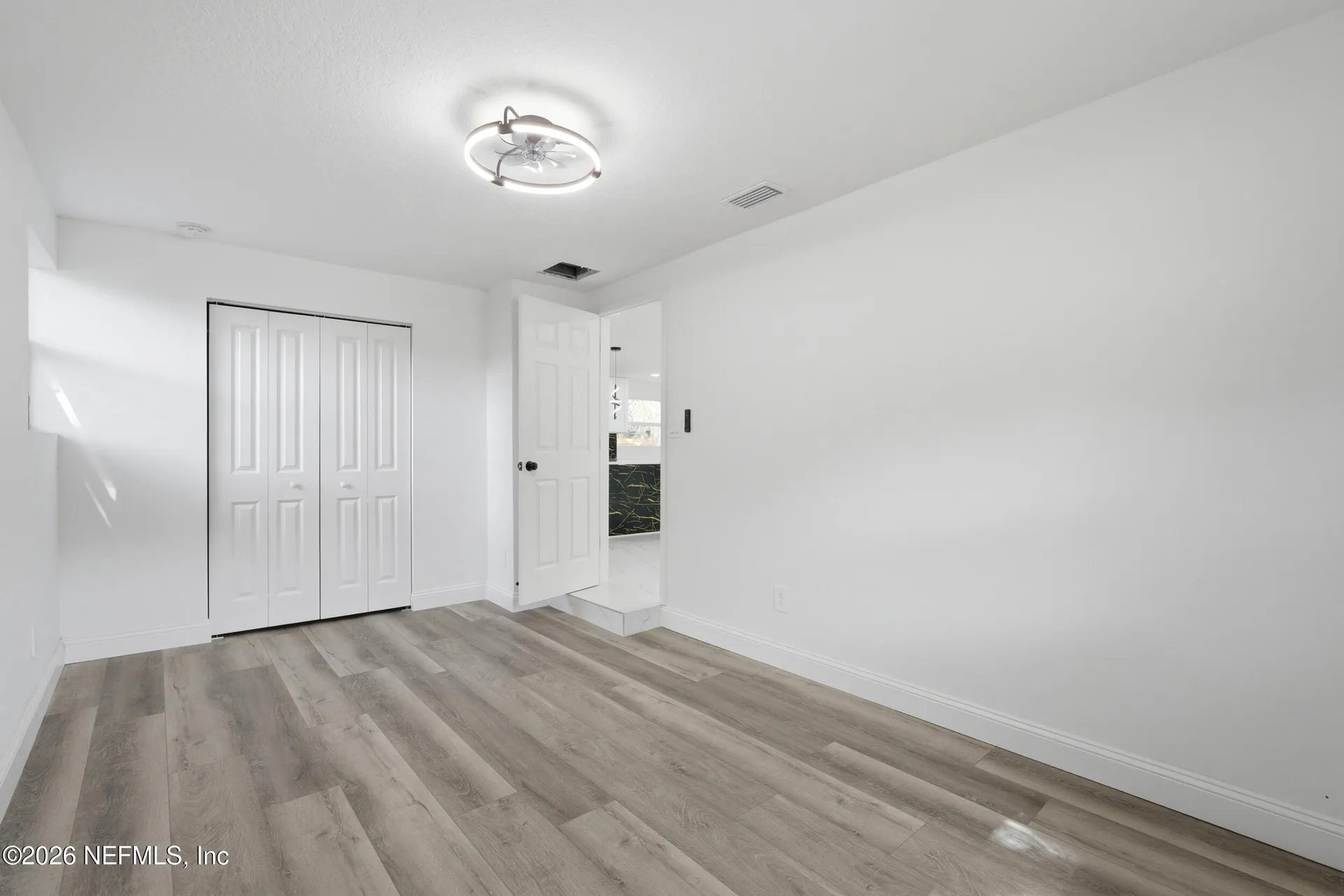 7589 John F Kennedy Drive W Jacksonville FL 32219