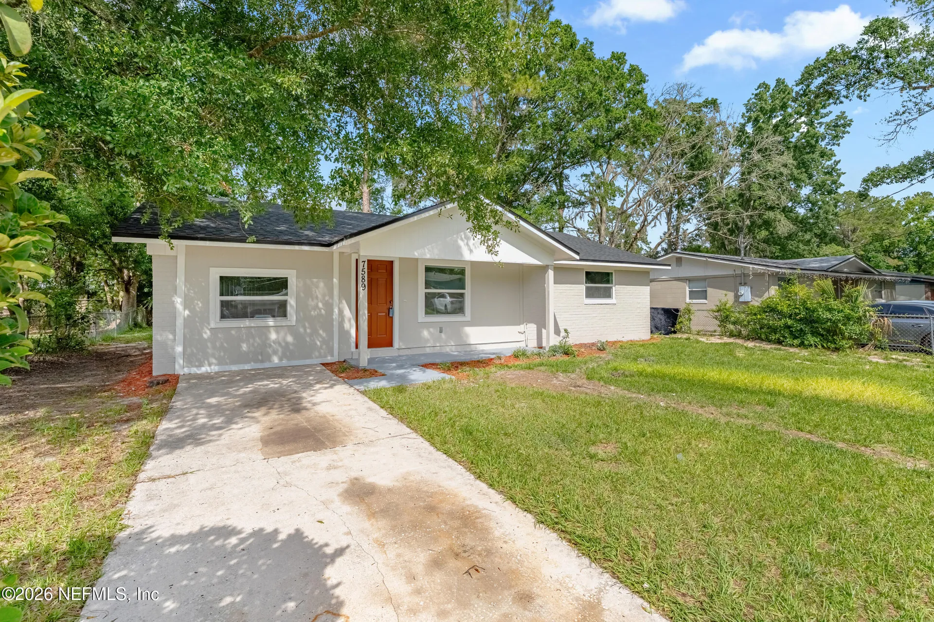 7589 John F Kennedy Drive W Jacksonville FL 32219