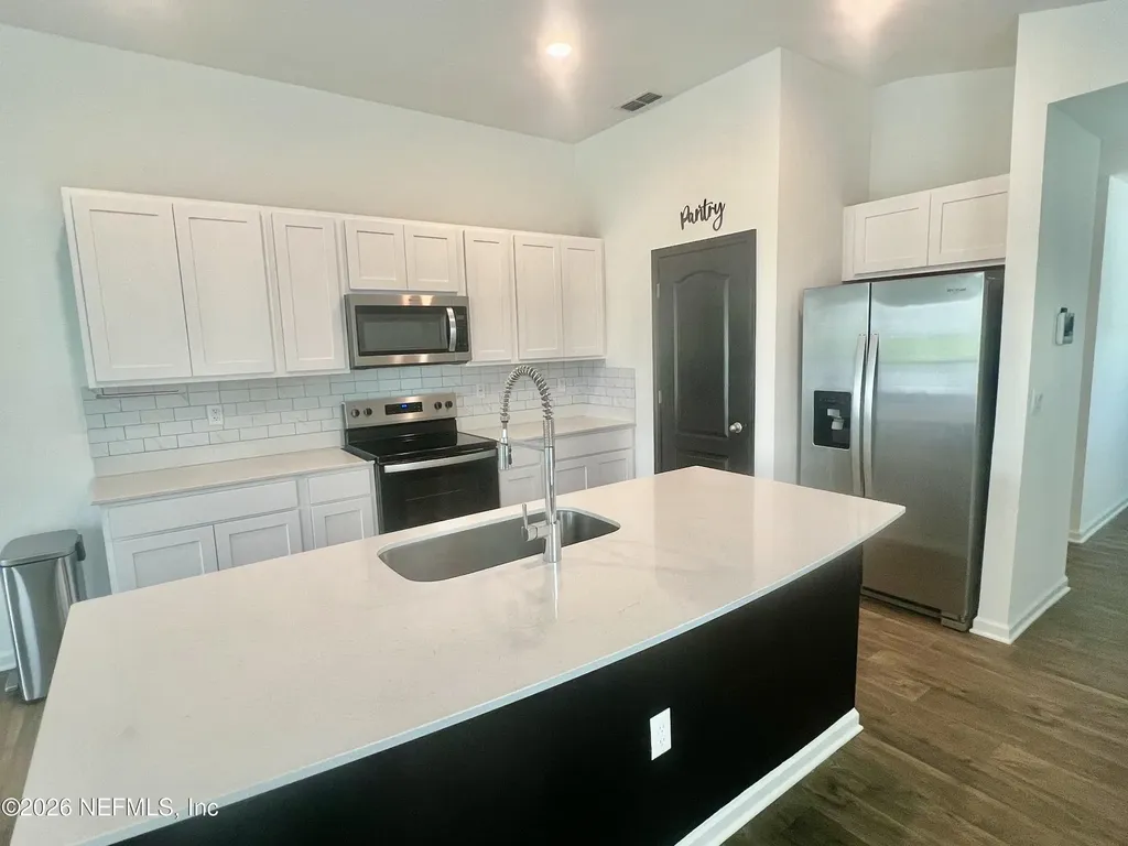 12440 Rubber Fig Terrace Jacksonville FL 32218
