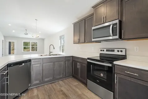 8345 Helmsley Boulevard Jacksonville FL 32219