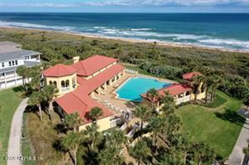 41 Los Lagos Boulevard Palm Coast FL 32137
