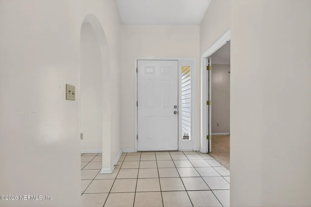 9733 N Peabody Drive Jacksonville FL 32221
