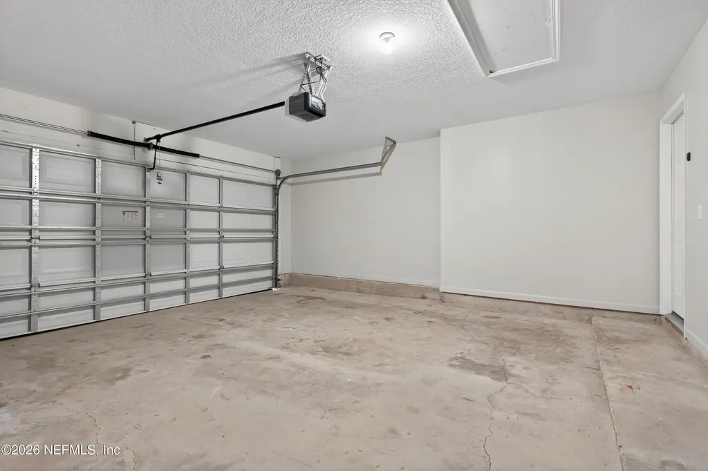 1943 S Wages Way Jacksonville FL 32218