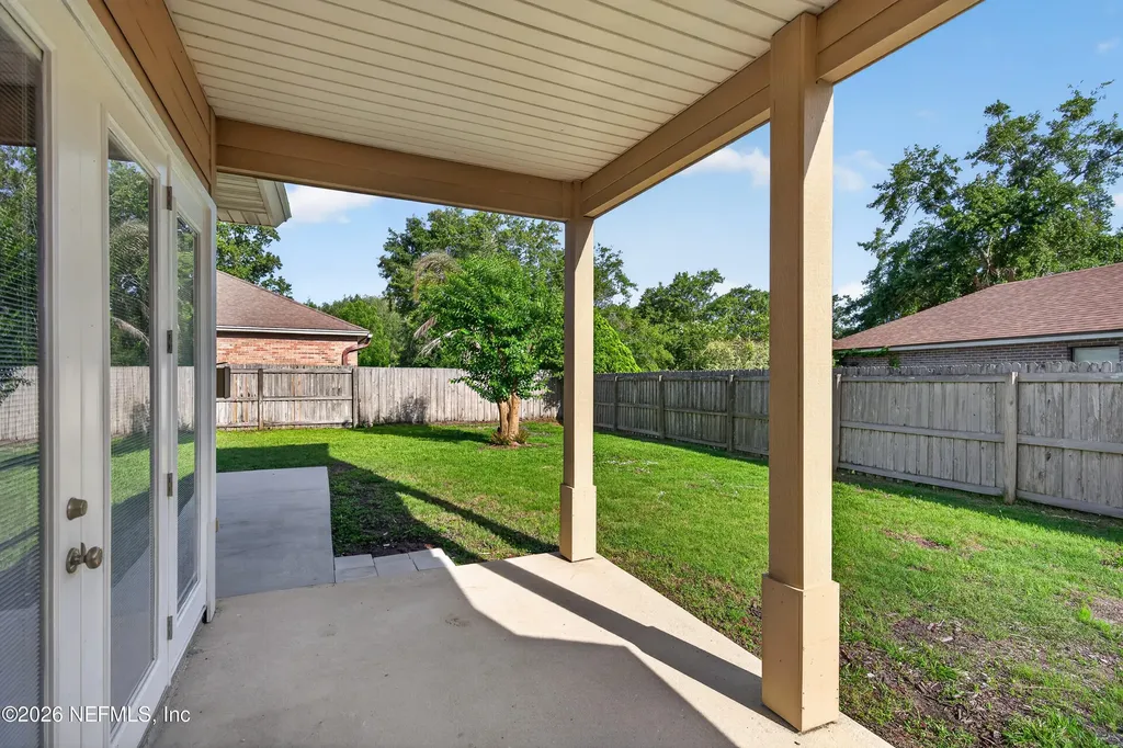 1943 S Wages Way Jacksonville FL 32218