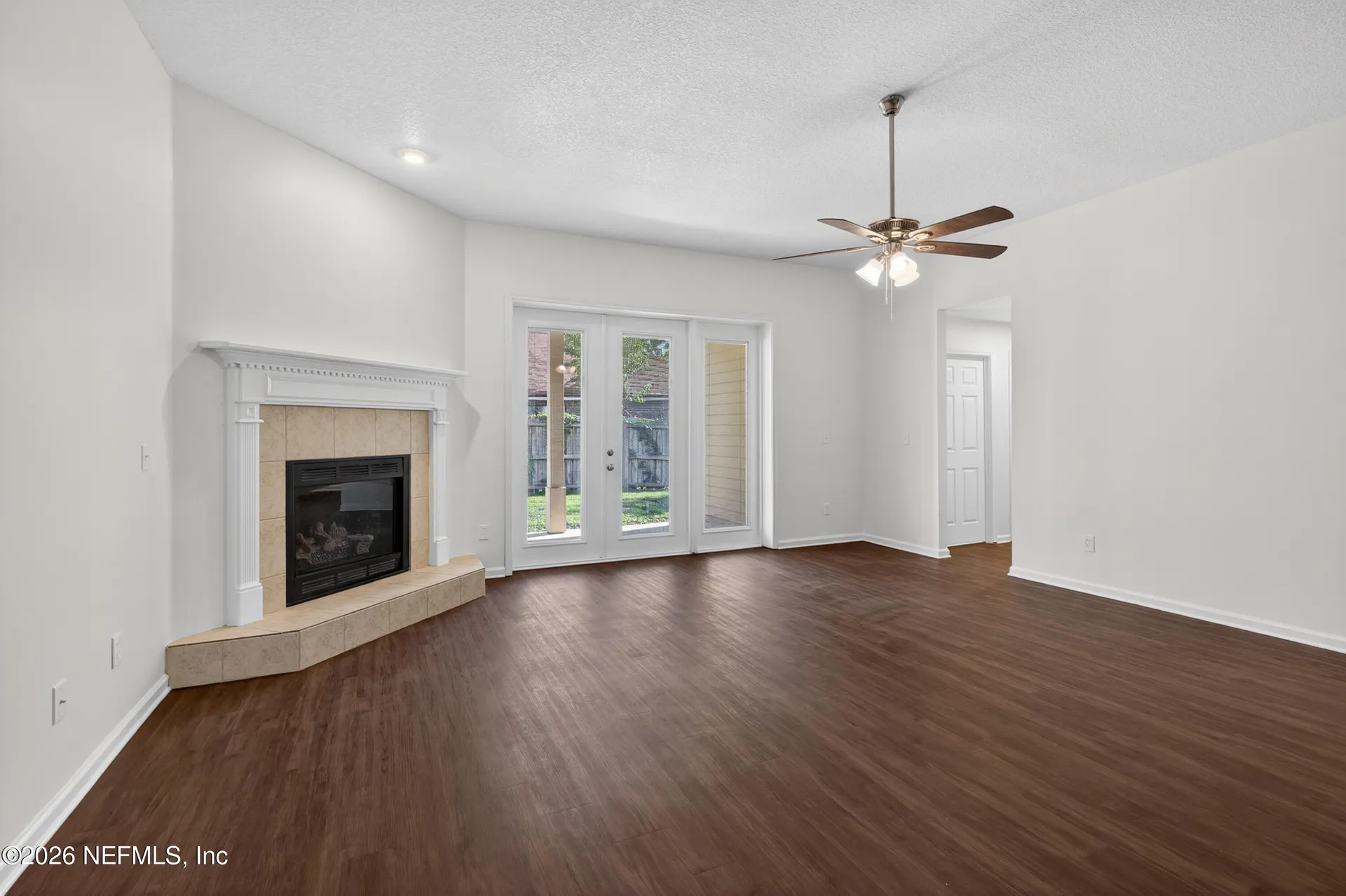 1943 S Wages Way Jacksonville FL 32218