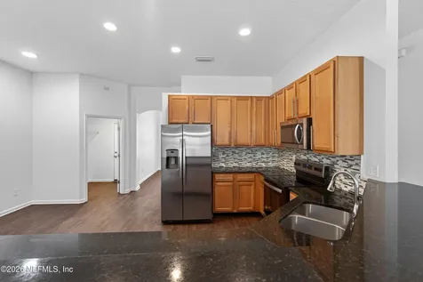 1943 S Wages Way Jacksonville FL 32218