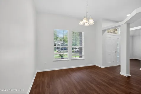 1943 S Wages Way Jacksonville FL 32218