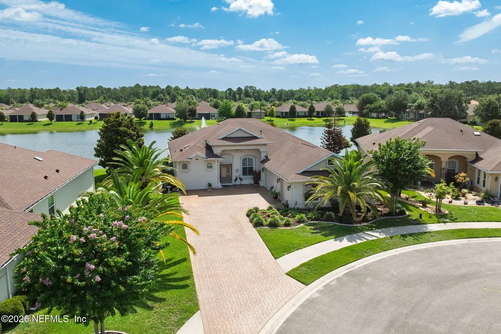 23 Arena Lake Circle Palm Coast FL 32137