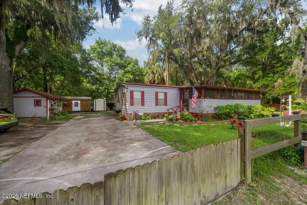 3429 Balsam Street Palatka FL 32177