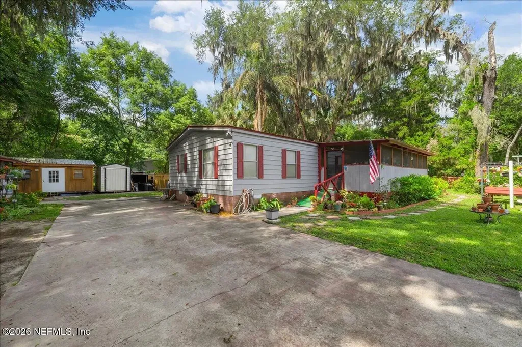3429 Balsam Street Palatka FL 32177
