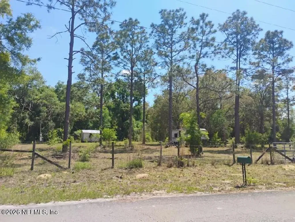 54 NE 841st Avenue Old Town FL 32680