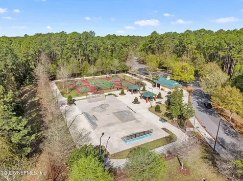 509 Basswood Court St. Johns FL 32259