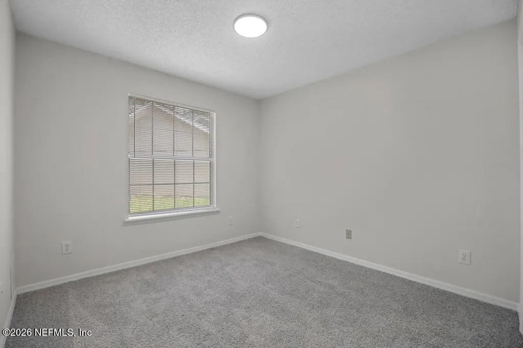 6109 W 1st Manor Palatka FL 32177