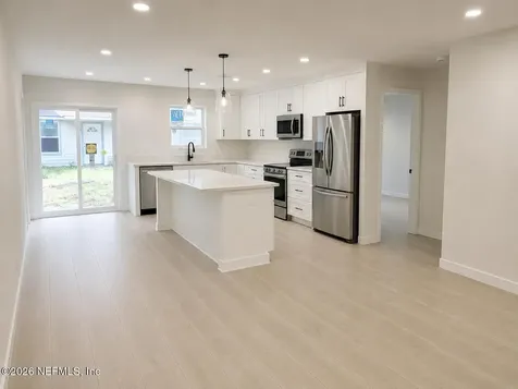 4530 Putnam Avenue Jacksonville FL 32207