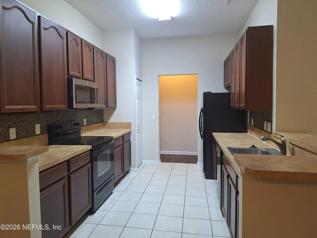 7061 Snowy Canyon Drive Jacksonville FL 32256